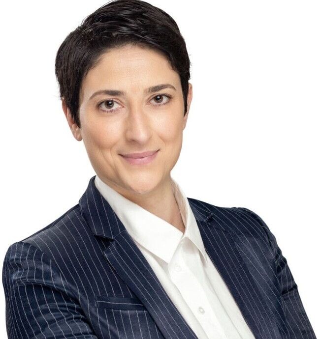 Agent Photo