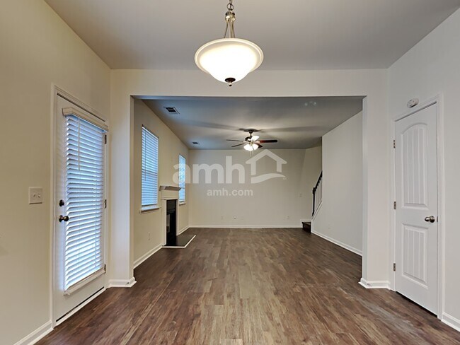 515 S Fortune Way, Dallas, GA 30157 - photo 4