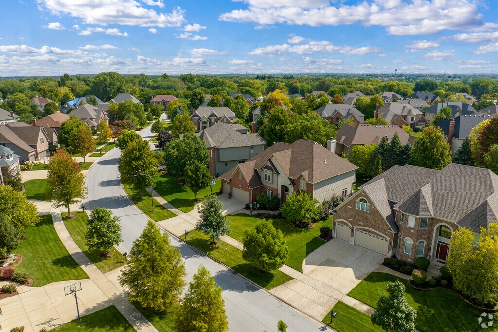 36 Ford Ln, Naperville, IL 60565 MLS MRD12050393