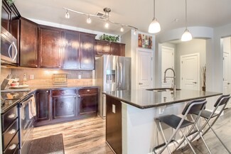 305 Inverness Way S Unit 106, Englewood, CO 80112