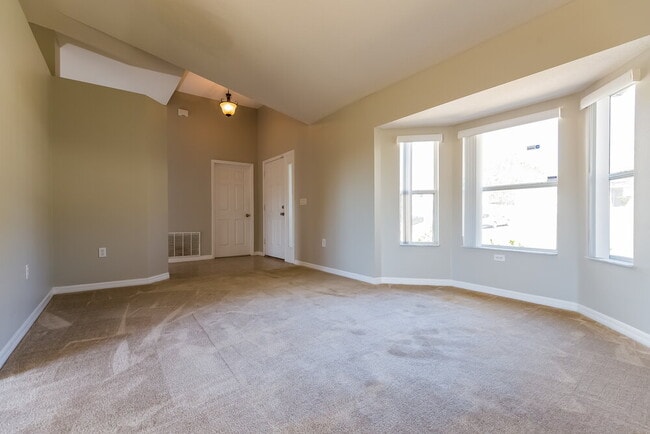 1480 Muir Cir, Clermont, FL 34711 - photo 3