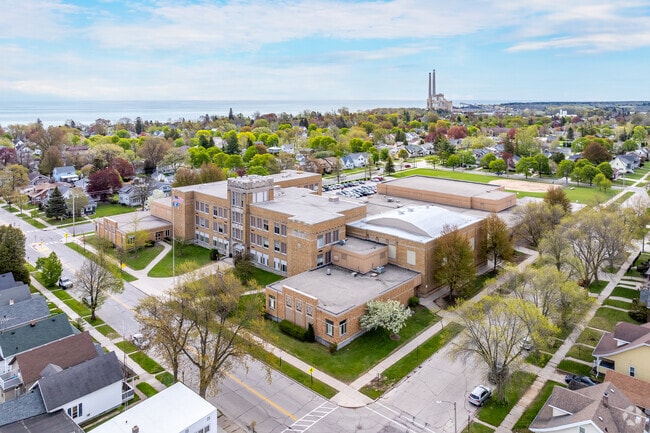 Farnsworth Middle School in Weeden Creek neighborhood.