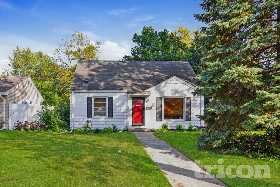 6921 Russell Ave S, Richfield, MN 55423 - photo 1