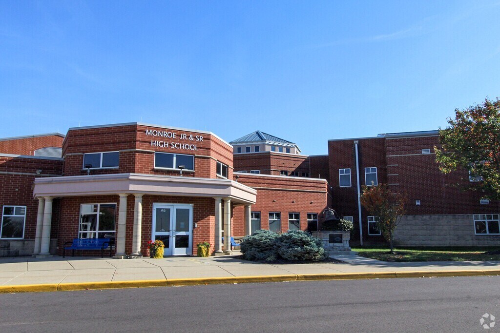 Many high schoolers in the Monroe neighborhood attend Monroe High.