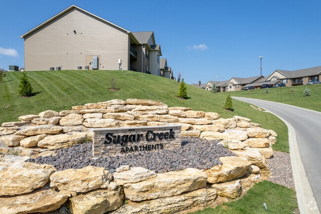 Sugar Creek Apartments, Fenton, MO 63026 - photo 4