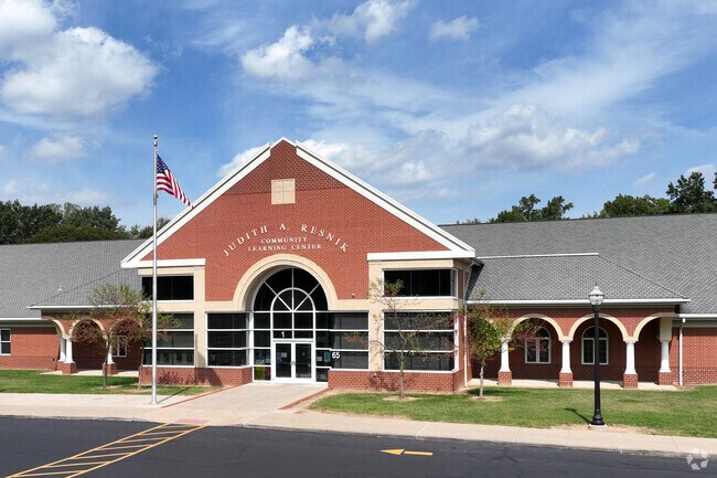 Resnik CLC is one of several IB World Schools serving Fairlawn Heights.