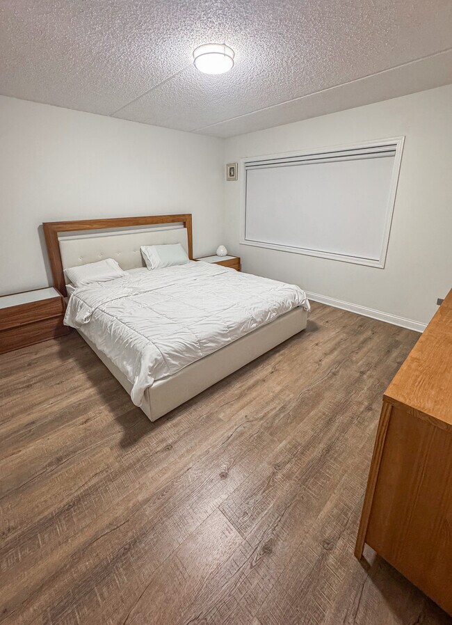 Library Courte Condominiums unit 750 Pearson St 212, Des Plaines, IL 60016 - photo 4