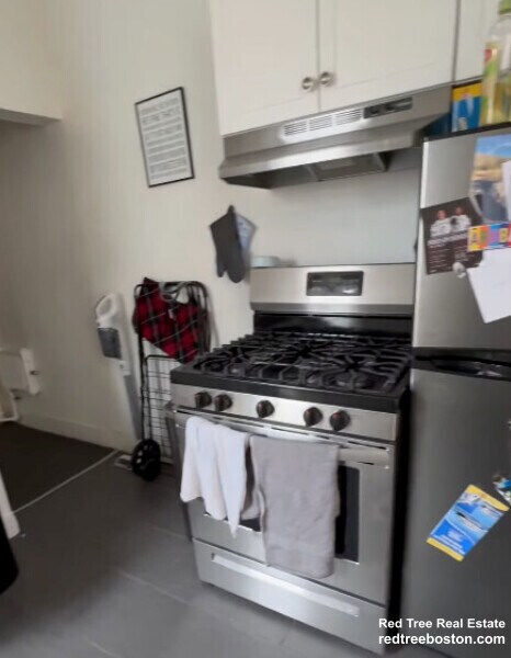 218 Hemenway St unit 1, Boston, MA 02115 - photo 1