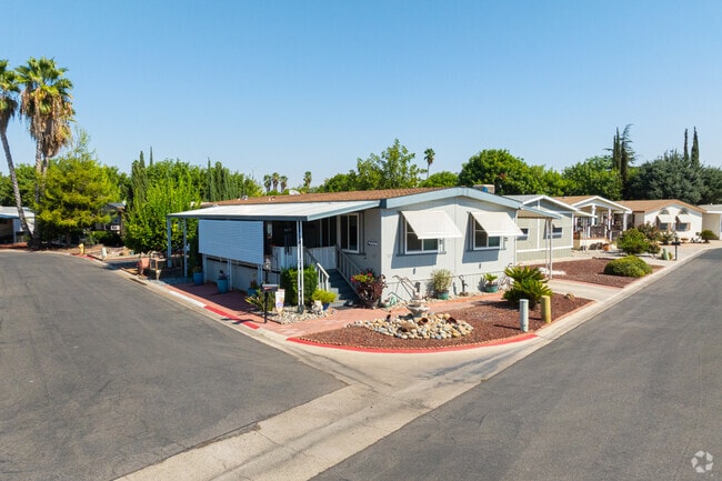 Manufactured homes are one of many housing styles in North Madera.