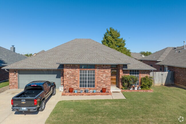 Enjoy a small bungalow style home in Stone Meadows.