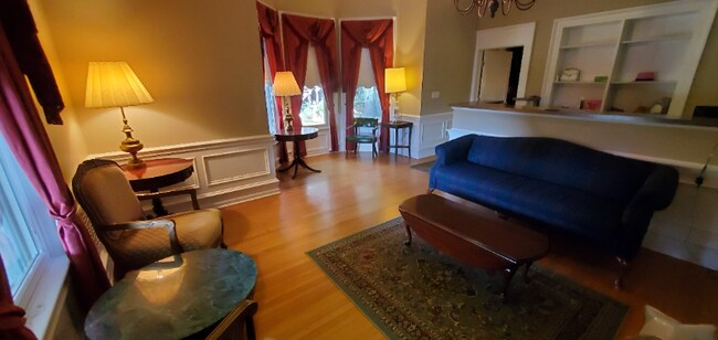 520 Madison Ave unit . 1, Scranton, PA 18510 - photo 2