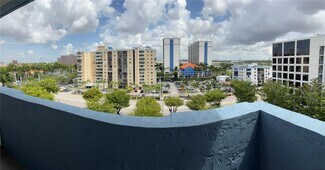 5050 NW 7th St, Miami, FL 33126