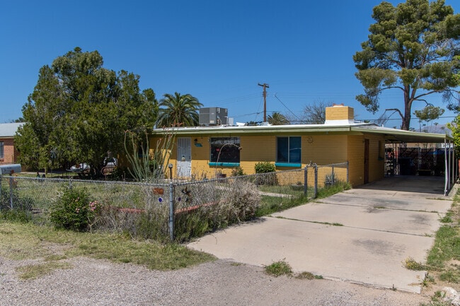 Brightly colored homes are seen every so often in Naylor.