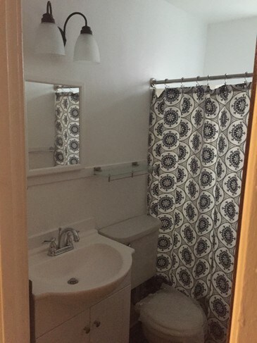 Seward Manor, Detroit, MI 48206 - photo 3