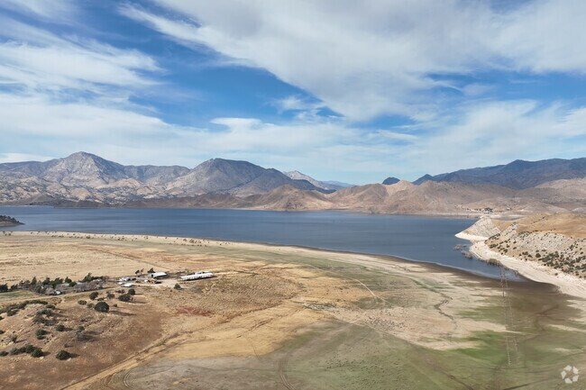 Weldon's proximity to Lake Isabella.