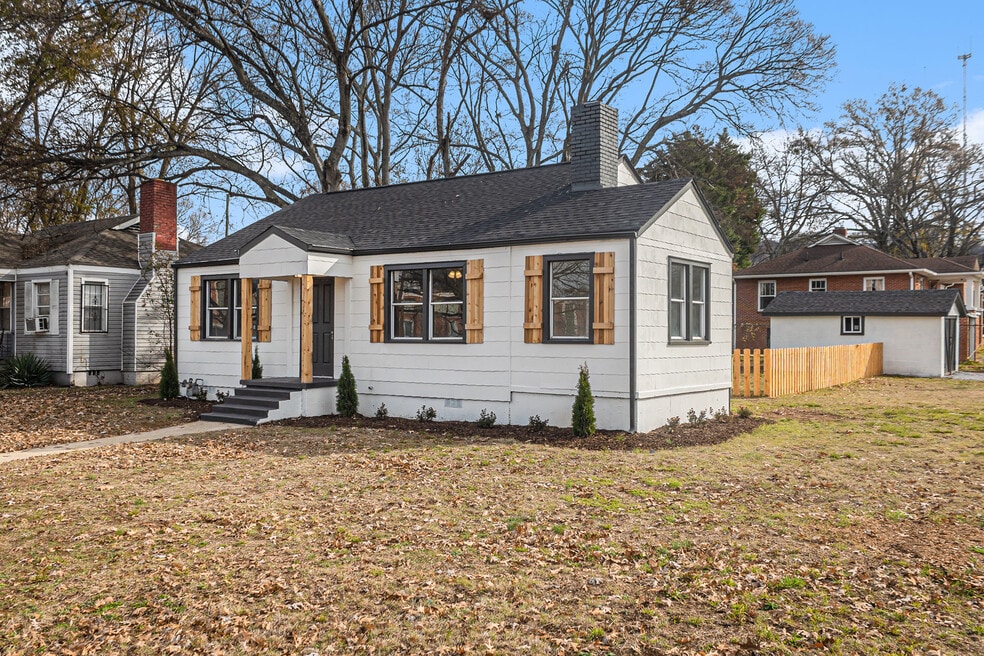 701 9th Ave S, Birmingham, AL 35205 - photo 1