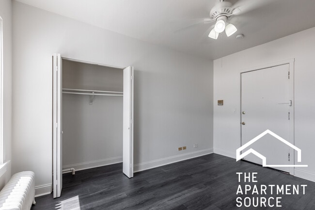 3957 W Irving Park Rd unit 314, Chicago, IL 60618 - photo 7