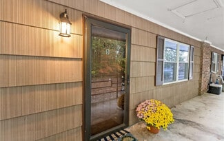 372 S Cherry St Unit B, Kernersville, NC 27284