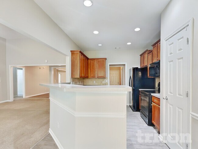 1012 Levista Dr, Locust Grove, GA 30248 - photo 6