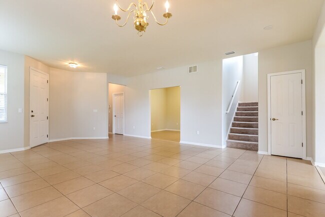 9432 Wellstone Dr, Land O Lakes, FL 34638 - photo 4