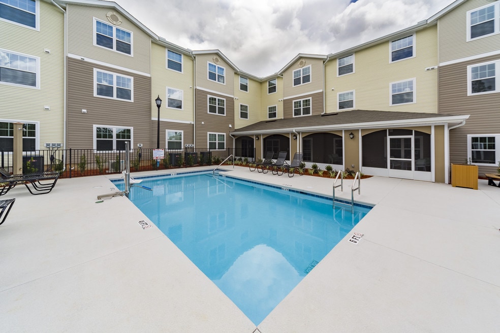 Katie Manor, Crestview, FL 32539 - photo 1