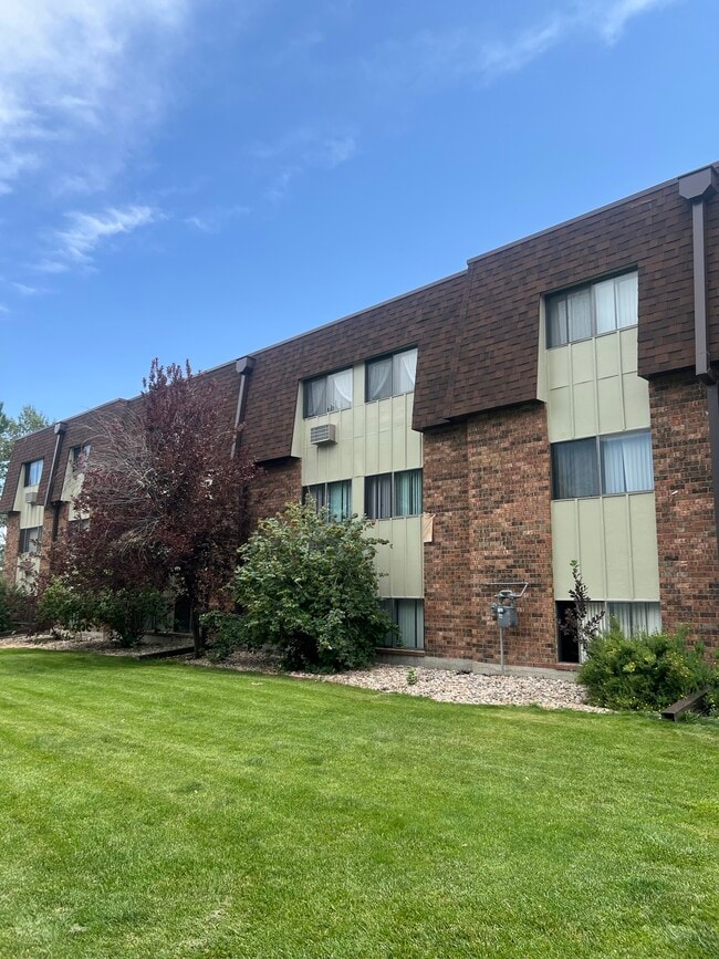 Foxhill, Casper, WY 82609 - photo 3