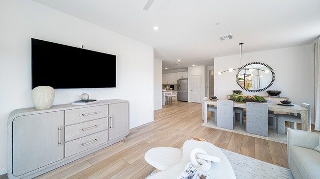 27300 Ukulele Cir, Menifee, CA 92585 - photo 7