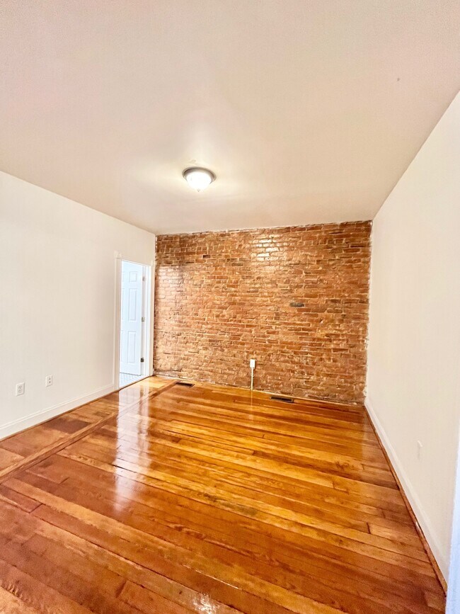 35 Adamson St unit 2, Allston, MA 02134 - photo 6