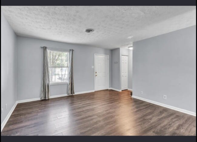 686 Bethany Ct, Maryville, TN 37803 - photo 2