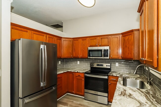 10328 Taftnale Ct, Charlotte, NC 28214 - photo 7