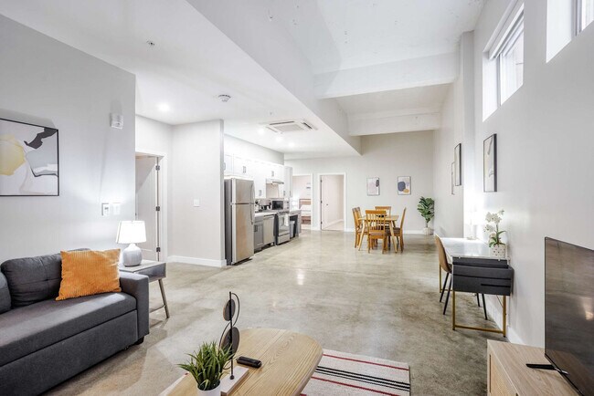 205 W 4th St unit ID1316454P, Cincinnati, OH 45202 - photo 3