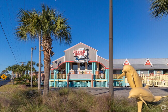 Gulf Shores is where shrimp and grits steal the show.