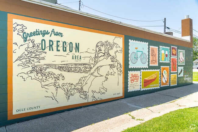 A mural greets visitors to Oregon, Illinois in Ogle County.