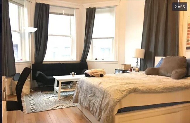 71 Saint Marys St unit 4, Brookline, MA 02446 - photo 5