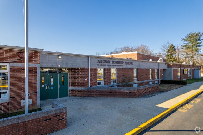 The teachers at Alloway Township School have received an overall B+ rating from Niche.com.