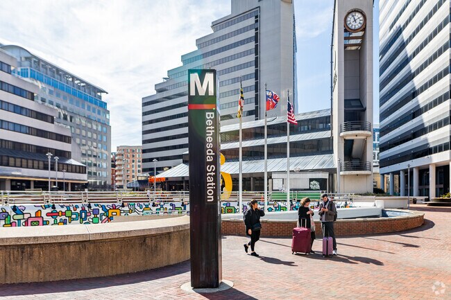 Woodhaven's Old Georgetown Road leads you straight to the Bethesda Metro Station.