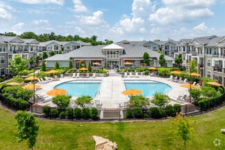 12601 Charles Farm Cir, Louisville, KY 40299