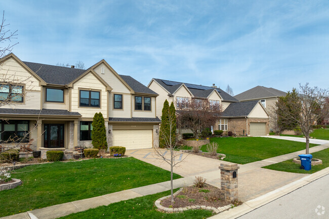 Peach Creek homes come in a variety of architectural styles.