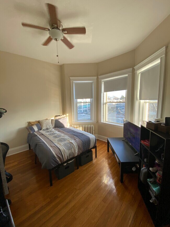 1185 Commonwealth Ave unit 20, Allston, MA 02134 - photo 4