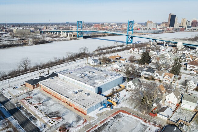 L Hollingworth School is just across from the HiLevel Bridge.