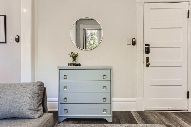 2805 E 16th Ave unit ID1026242P, Denver, CO 80206 - photo 2