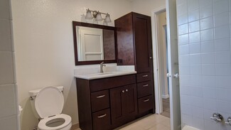 2455 W 233rd St, Torrance, CA 90501
