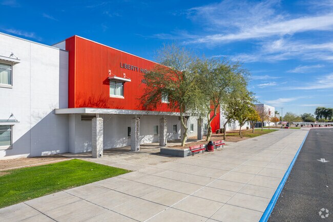 Liberty High School in Peoria receives an A- rating from Niche.