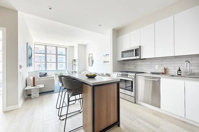 142 E 39th St unit 1F, New York, NY 10016 - photo 2