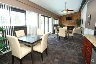 45265 Gateway Rd, Novi, MI 48377
