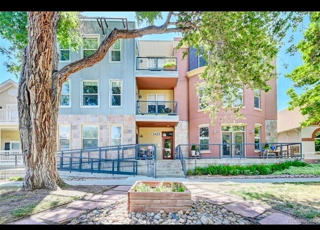 2422 Tremont Place unit 102, Denver, CO 80205 - photo 4