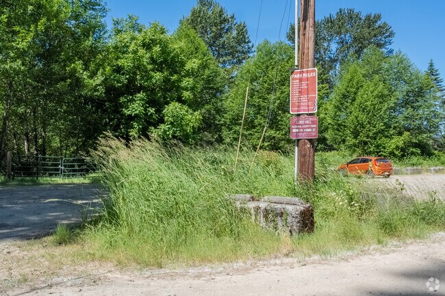 Lord Hill Park, across the river from Cathcart.