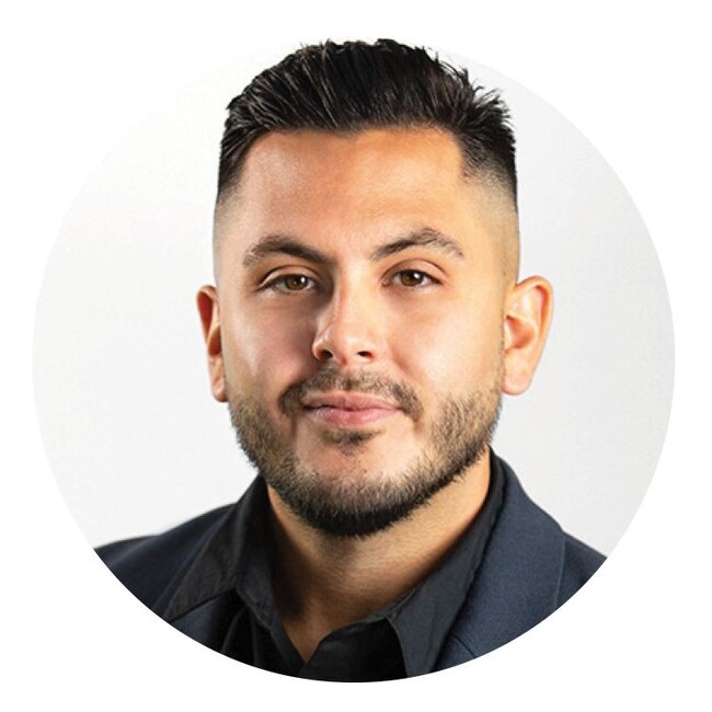 Agent Photo