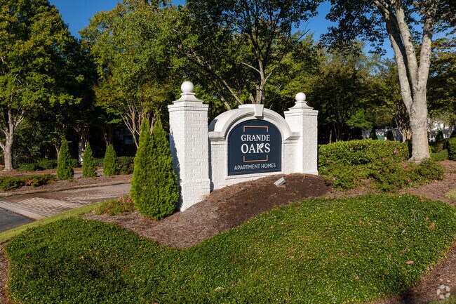 Grande Oaks, Roswell, GA 30076 - photo 3