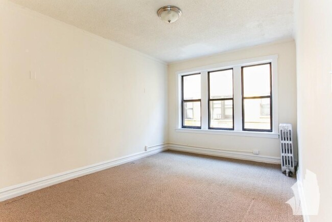 1530 N Kedzie Ave unit 1534-1G, Chicago, IL 60651 - photo 2